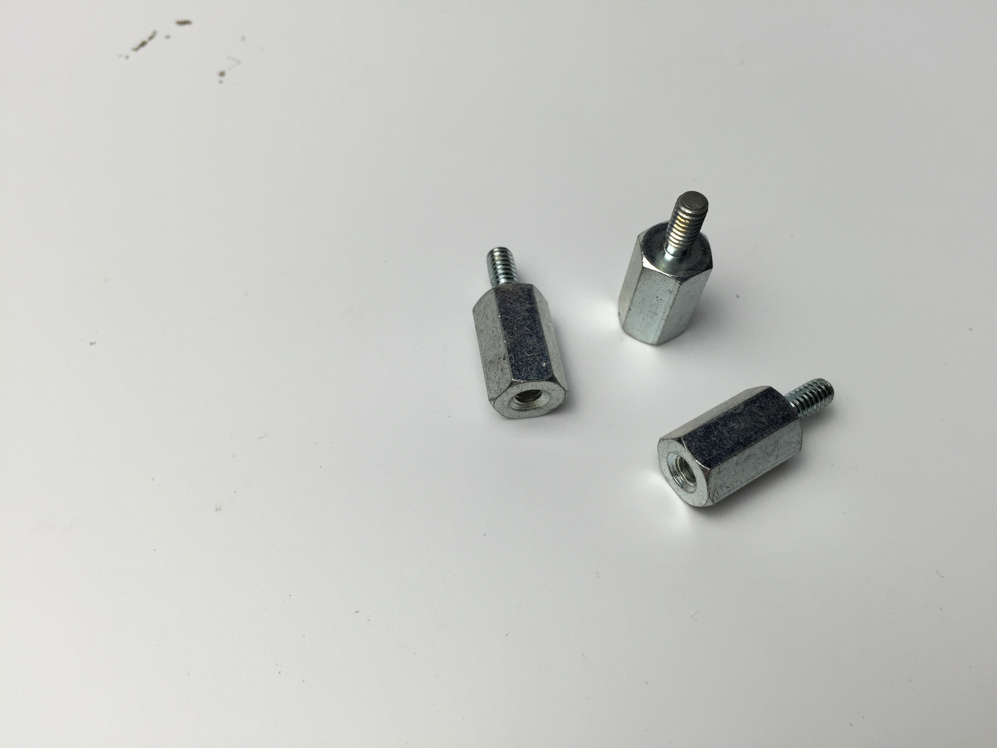 H9.6XM4X26六角螺柱內外牙、單價1.1